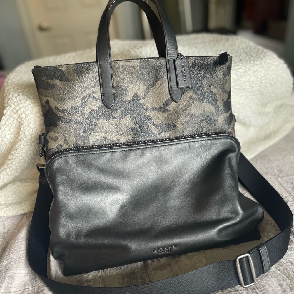 COACH Fold over Messenger Bag